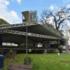 Estruturas para as comemorações dos 146 anos de Santa Cruz estão sendo montadas na Praça da Bandeira