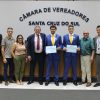 Vereador Carlão homenageia estudantes do Senai que participaram de evento internacional