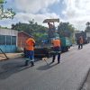 Rua Dom Pedro II recebe camada final de asfalto